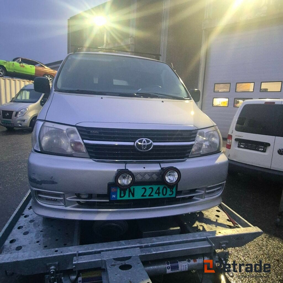 2009mod. TOYOTA HIACE 4WD D4d 4wd - Vieglā automašīna: foto 1 2009mod. TOYOTA HIACE 4WD D4d 4wd - Vieglā automašīna: foto 1