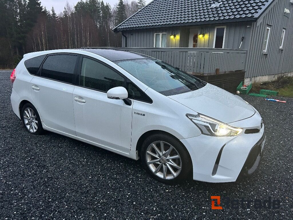 2015 Personbil TOYOTA PRIUS PLUS 7 seter EU-Godkjent - Vieglā automašīna: foto 3 2015 Personbil TOYOTA PRIUS PLUS 7 seter EU-Godkjent - Vieglā automašīna: foto 3