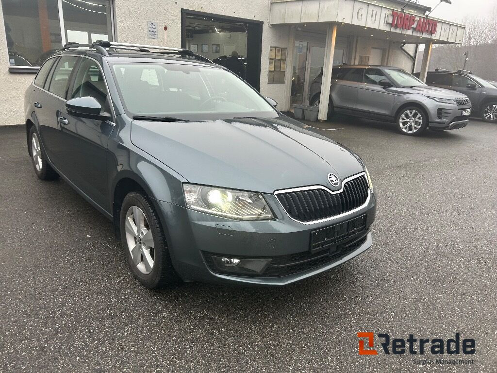 2016 Personbil SKODA OCTAVIA 1.8 TSI 180 hk 4x4 Style 6DSG EU-Godkjent - Vieglā automašīna: foto 3 2016 Personbil SKODA OCTAVIA 1.8 TSI 180 hk 4x4 Style 6DSG EU-Godkjent - Vieglā automašīna: foto 3