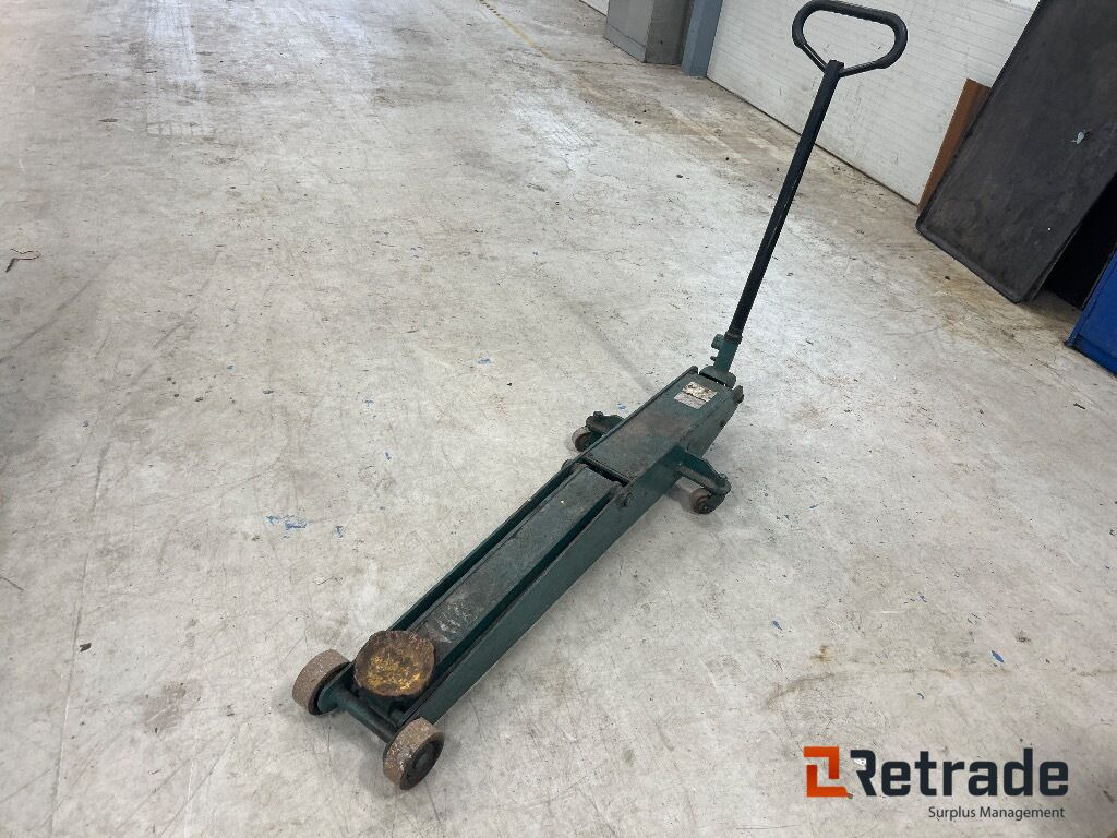 3 tons Manuel lastebil jekk - Noliktavas tehnika: foto 1 3 tons Manuel lastebil jekk - Noliktavas tehnika: foto 1