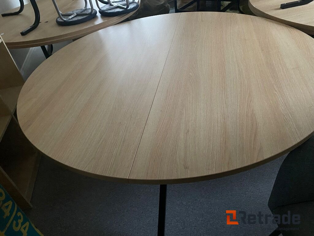 7rundbord ,4stoler - Instrument/ Aprīkojums: foto 1 7rundbord ,4stoler - Instrument/ Aprīkojums: foto 1