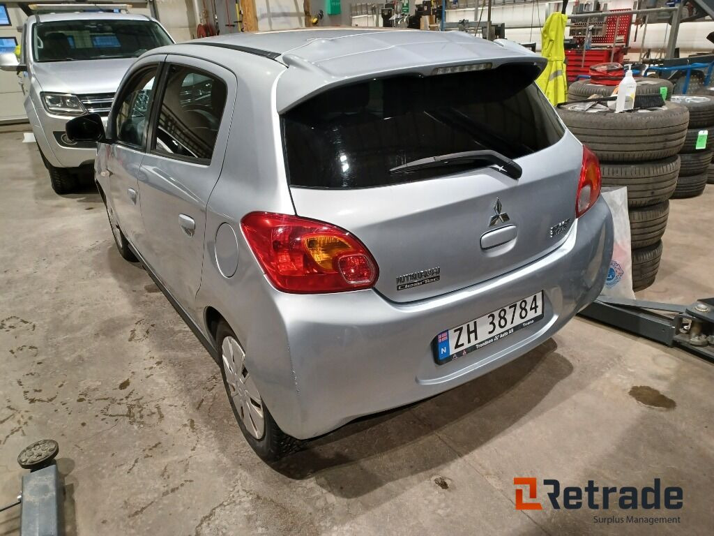 Bil Mitsubishi Space Star - Vieglā automašīna: foto 3 Bil Mitsubishi Space Star - Vieglā automašīna: foto 3