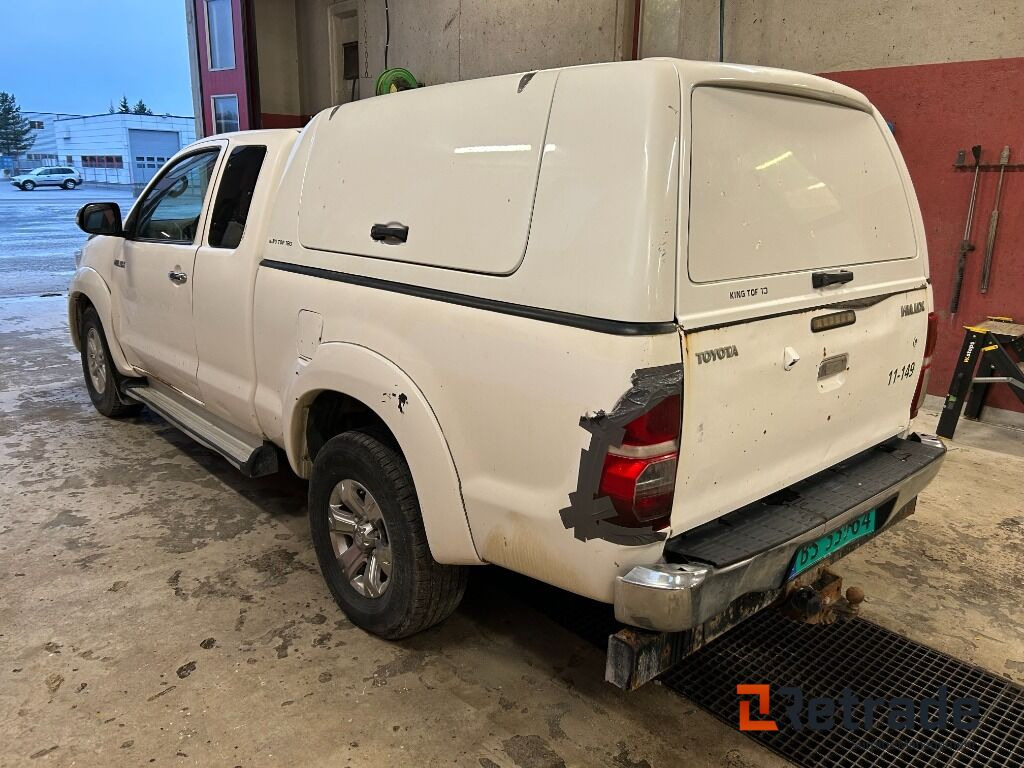 Bil Toyota Hilux 4wd N2 - Vieglā automašīna: foto 3 Bil Toyota Hilux 4wd N2 - Vieglā automašīna: foto 3