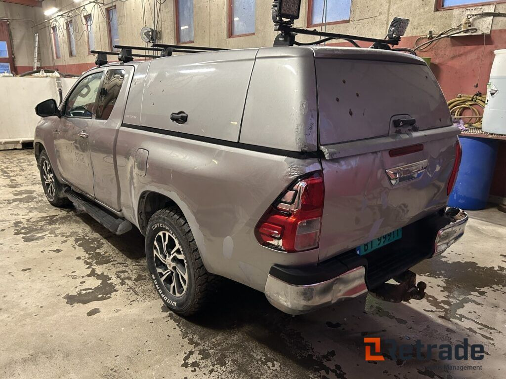 Bil Toyota Hilux X-cab ANIP (EU,N) - Vieglā automašīna: foto 5 Bil Toyota Hilux X-cab ANIP (EU,N) - Vieglā automašīna: foto 5