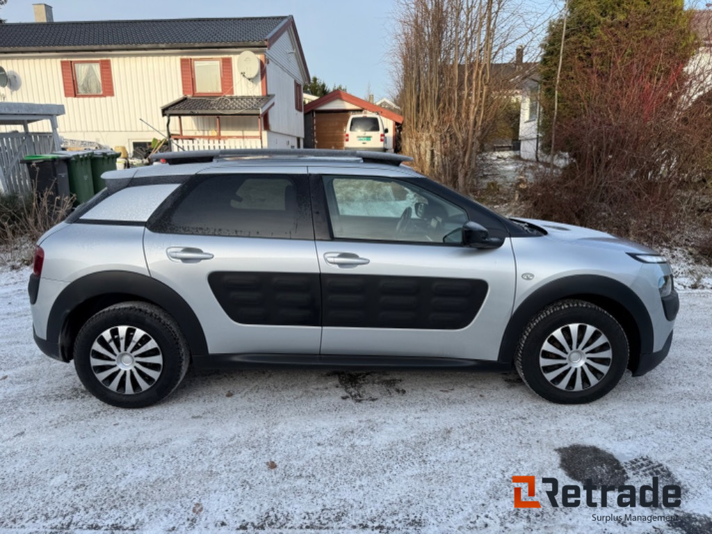 CITROEN C4 CACTUS EU godkjent i 2 år - Vieglā automašīna: foto 4 CITROEN C4 CACTUS EU godkjent i 2 år - Vieglā automašīna: foto 4
