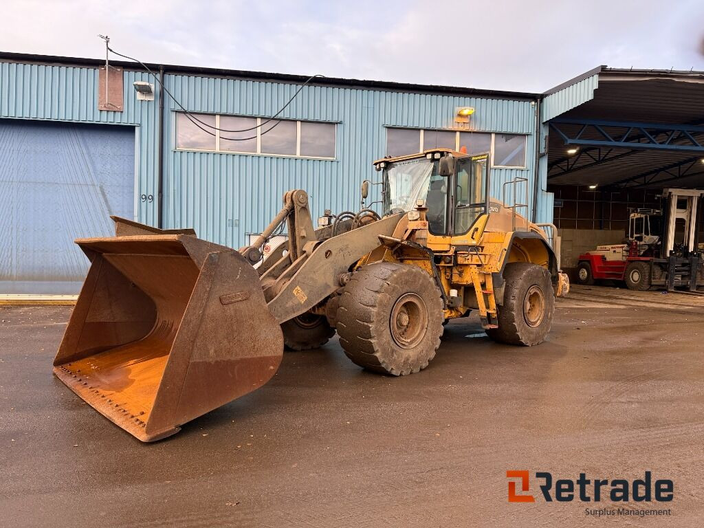 Hjullastare Volvo L150H - Celtniecības tehnika: foto 1 Hjullastare Volvo L150H - Celtniecības tehnika: foto 1