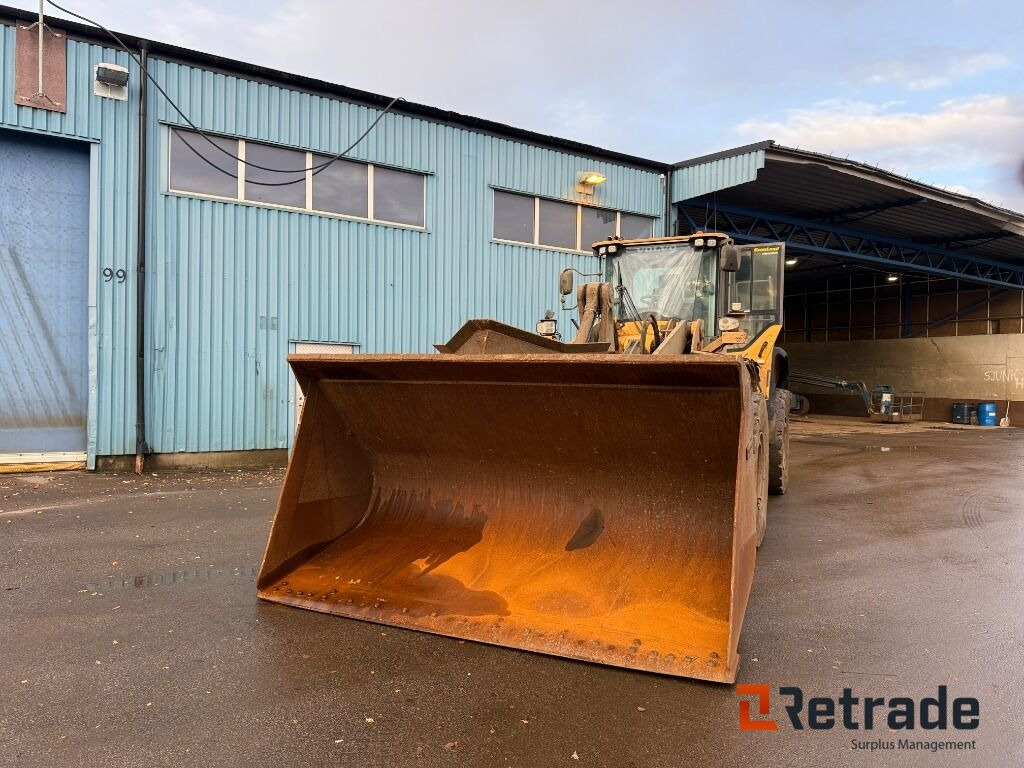Hjullastare Volvo L150H - Celtniecības tehnika: foto 5 Hjullastare Volvo L150H - Celtniecības tehnika: foto 5