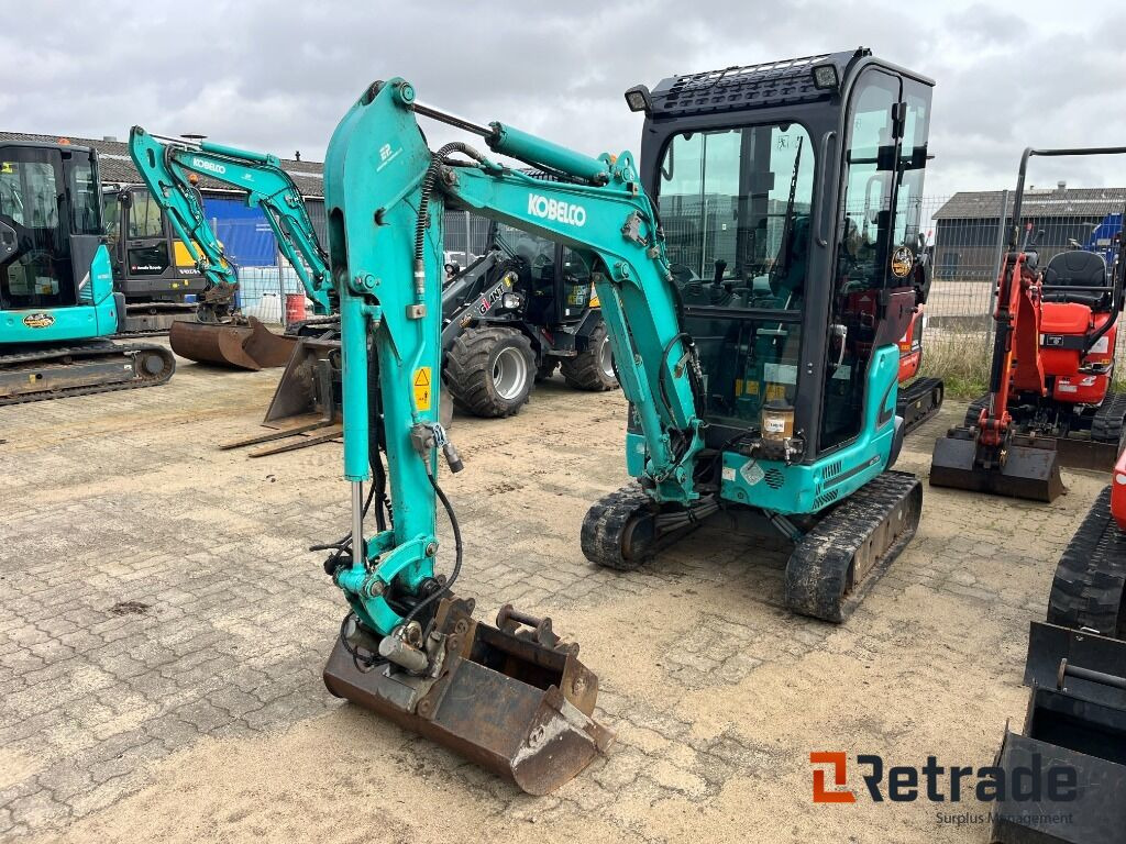 Celtniecības tehnika Minigraver KOBELCO SK17SR -3 E: foto 1