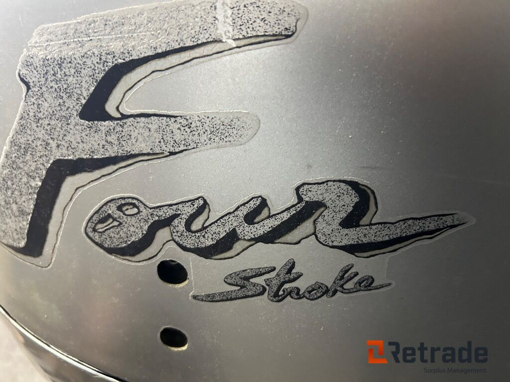 2002 Båtmotor Honda 130 hk Four Stroke - Citas iekārtas: foto 3 2002 Båtmotor Honda 130 hk Four Stroke - Citas iekārtas: foto 3