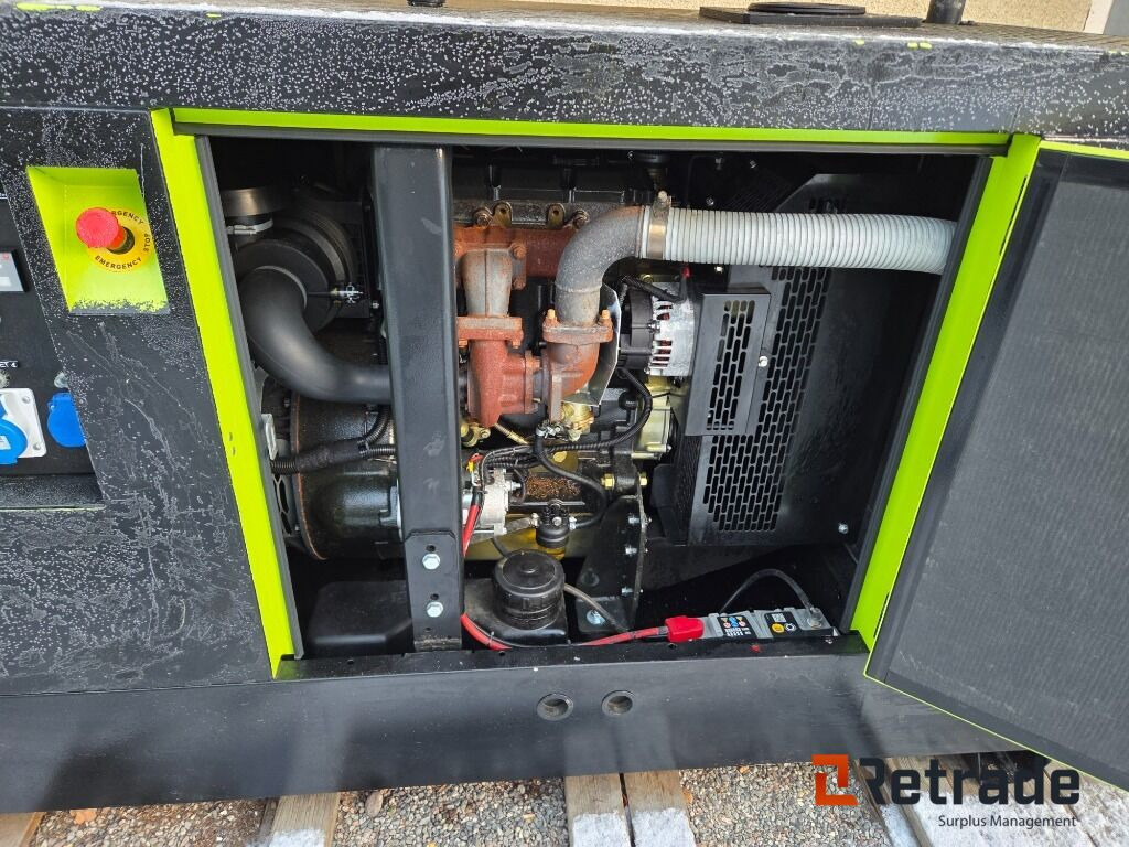 Elverk Pramac GSW45 Perkins - Celtniecības maisītājs: foto 4 Elverk Pramac GSW45 Perkins - Celtniecības maisītājs: foto 4