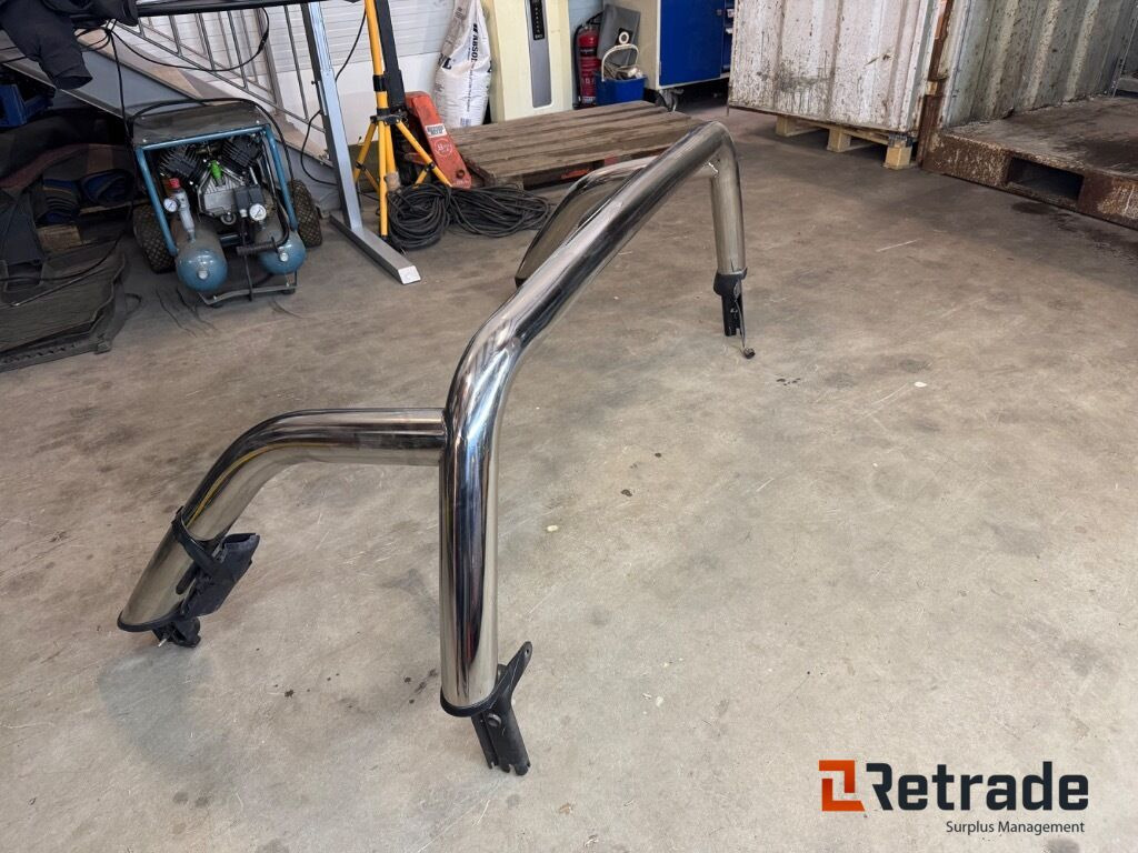 Flakbåge med bromsljus till Ford Ranger , ny - oanvänd - Virsbūve un ārpuse - Kravas automašīna: foto 4 Flakbåge med bromsljus till Ford Ranger , ny - oanvänd - Virsbūve un ārpuse - Kravas automašīna: foto 4