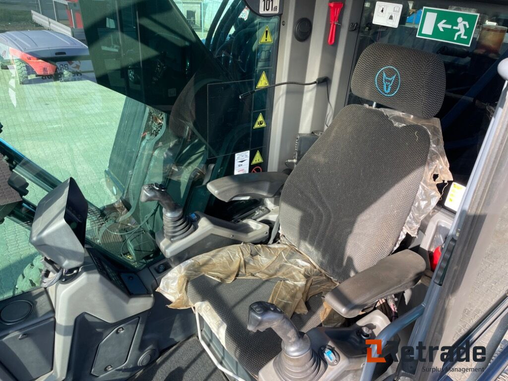 Fuchs MHL 350 S5 Material handler - Atkritumu iekrāvējs: foto 5 Fuchs MHL 350 S5 Material handler - Atkritumu iekrāvējs: foto 5