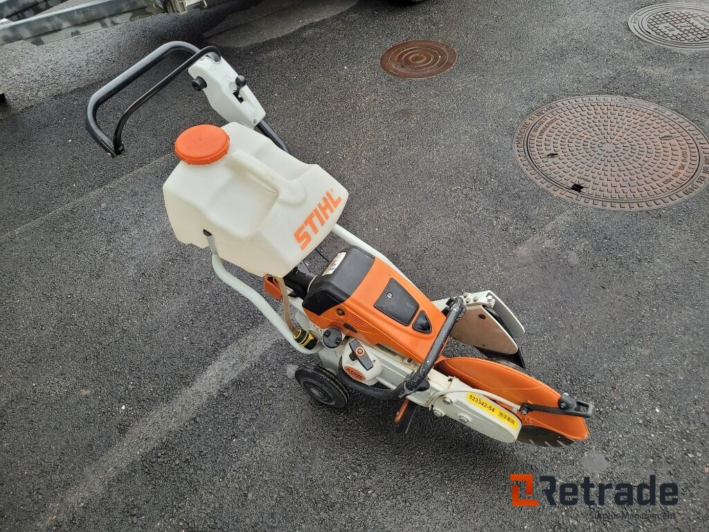 Kapmaskin motorkap med vagn Stihl TS700 - Celtniecības maisītājs: foto 3 Kapmaskin motorkap med vagn Stihl TS700 - Celtniecības maisītājs: foto 3