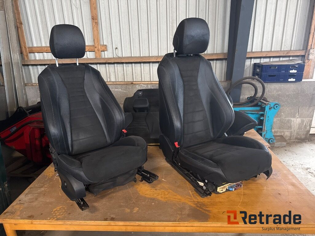 Mercedes Benz Dellæder - Vieglā automašīna: foto 2 Mercedes Benz Dellæder - Vieglā automašīna: foto 2