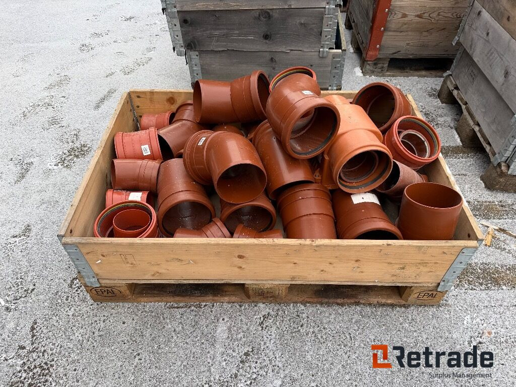 Olika rör och kopplingar - Celtniecības maisītājs: foto 2 Olika rör och kopplingar - Celtniecības maisītājs: foto 2