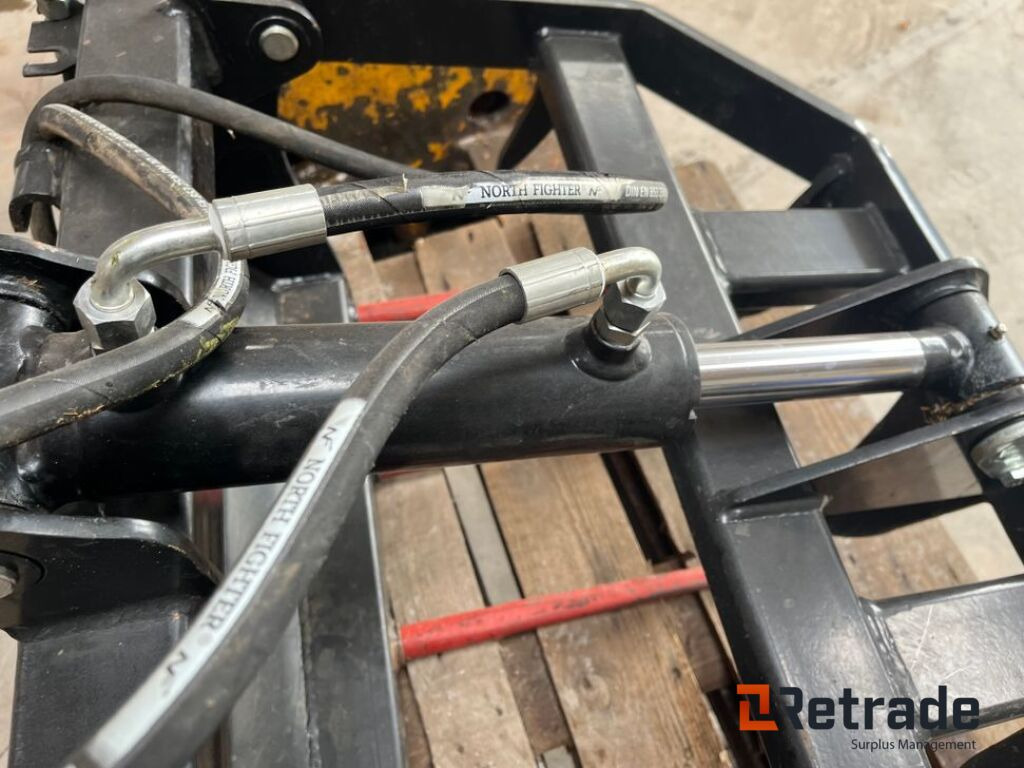 Overfaldsklo til Avant/multi One / Assault claw for Avant/multi One - Lopbarības sagatavošanas tehnika: foto 5 Overfaldsklo til Avant/multi One / Assault claw for Avant/multi One - Lopbarības sagatavošanas tehnika: foto 5