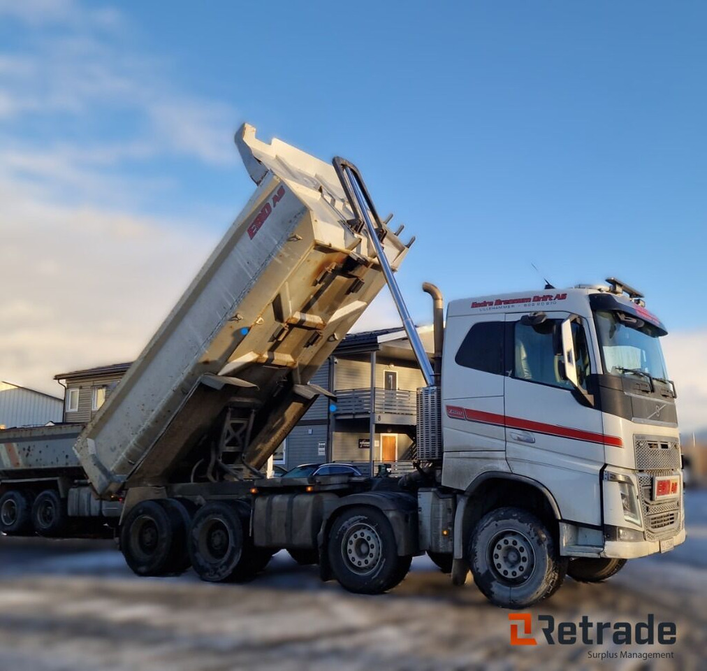 Robust og klar tippbil – Volvo FH16 650 8x4 med tipp og hengeropplegg - Kravas automašīna pašizgāzējs: foto 3 Robust og klar tippbil – Volvo FH16 650 8x4 med tipp og hengeropplegg - Kravas automašīna pašizgāzējs: foto 3