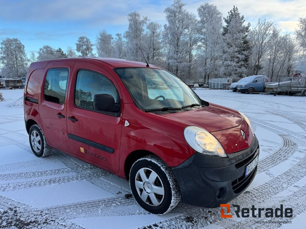 Skåpbil Renault Kangoo - Vieglā automašīna: foto 2 Skåpbil Renault Kangoo - Vieglā automašīna: foto 2