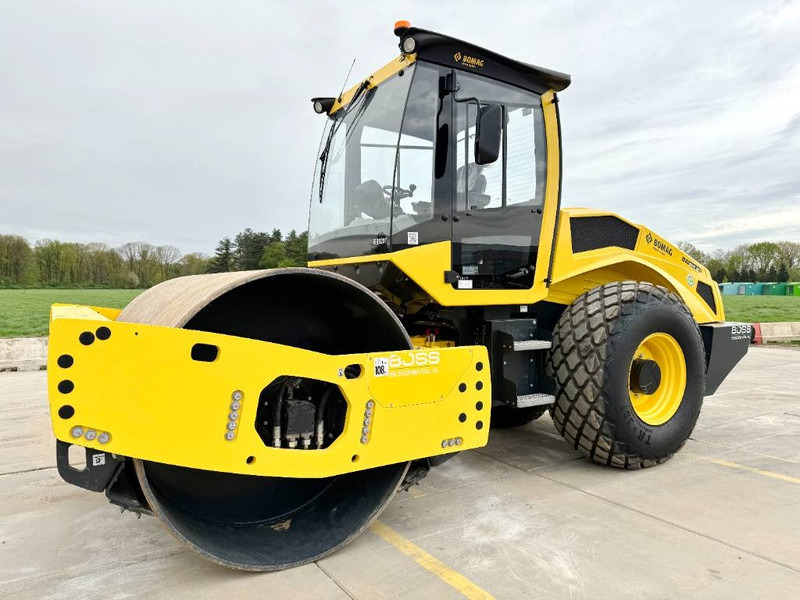 Bomag BW213D-5 - New / 2023 Model - Veltnis: foto 2 Bomag BW213D-5 - New / 2023 Model - Veltnis: foto 2