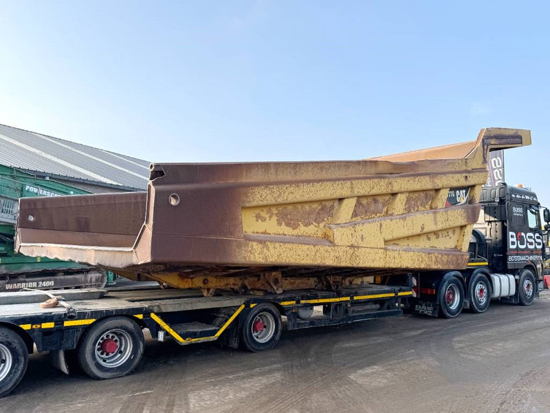 Cat 777G - Dumper Bucket / Body / Bed - Karjeru pašizgāzējs: foto 5 Cat 777G - Dumper Bucket / Body / Bed - Karjeru pašizgāzējs: foto 5