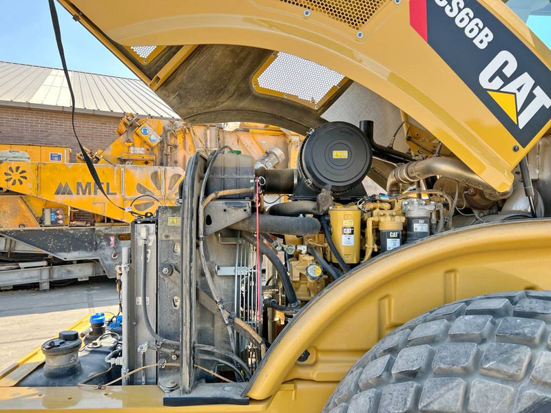 Veltnis Cat CS66B Excellent Condition / Low Hours / CE: foto 19