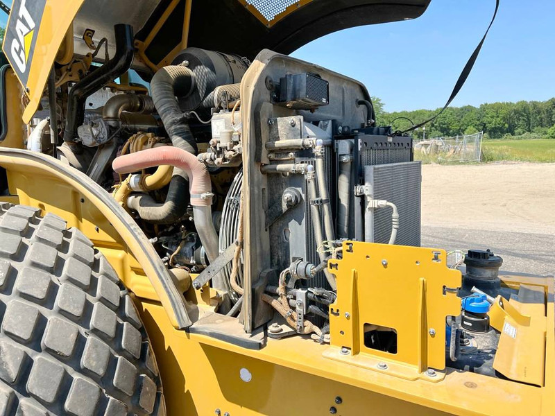 Veltnis Cat CS66B Excellent Condition / Low Hours / CE: foto 17