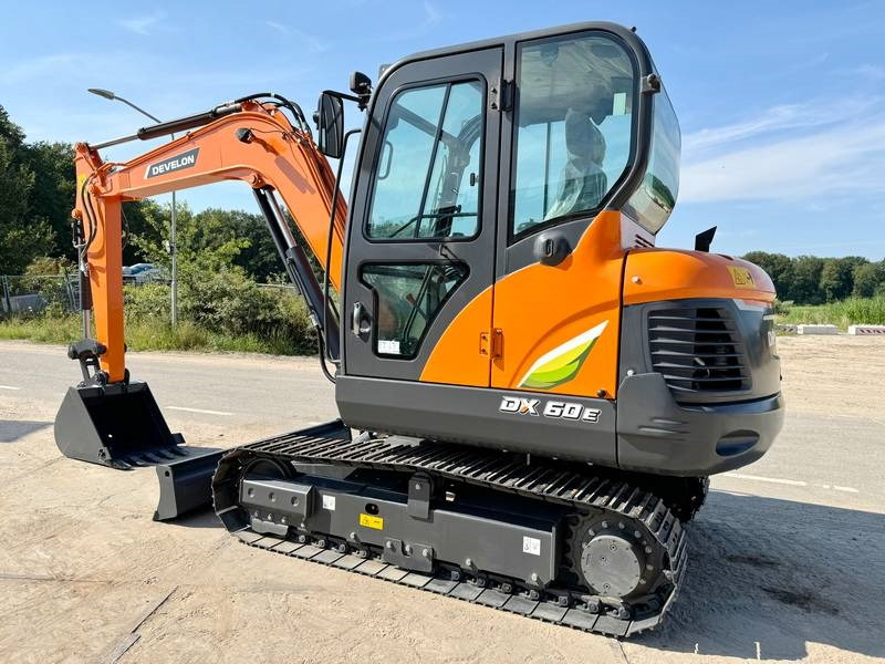 Doosan DX60E-10N NEW! - Mini-ekskavators: foto 3 Doosan DX60E-10N NEW! - Mini-ekskavators: foto 3