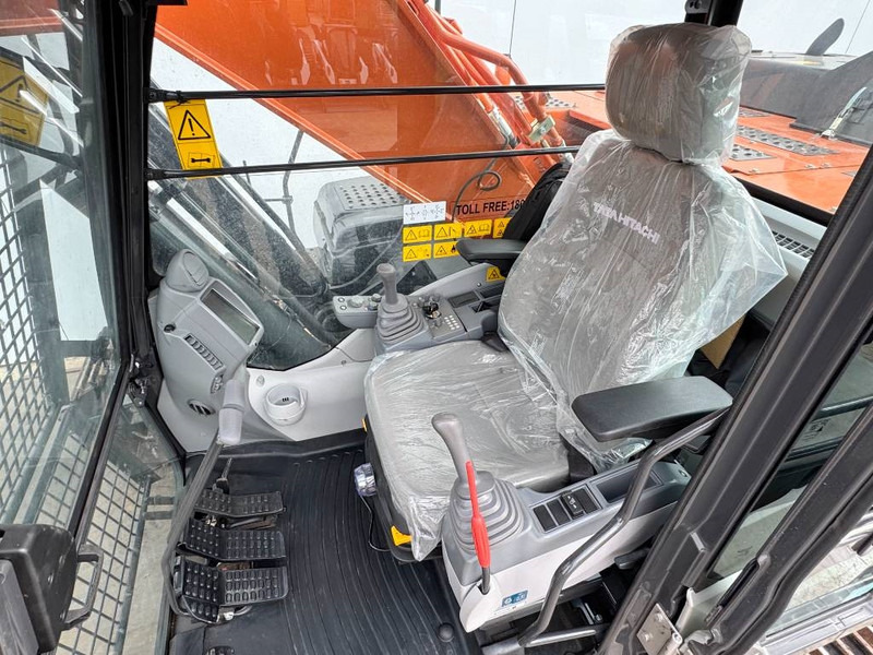 Kāpurķēžu ekskavators Hitachi ZX370-LCH - Hammer Lines / Isuzu Engine: foto 8 Kāpurķēžu ekskavators Hitachi ZX370-LCH - Hammer Lines / Isuzu Engine: foto 8