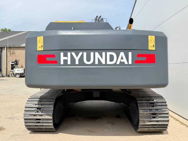 Hyundai R215L Smart Plus *2025 Model* - New / Unused - Kāpurķēžu ekskavators: foto 4 Hyundai R215L Smart Plus *2025 Model* - New / Unused - Kāpurķēžu ekskavators: foto 4