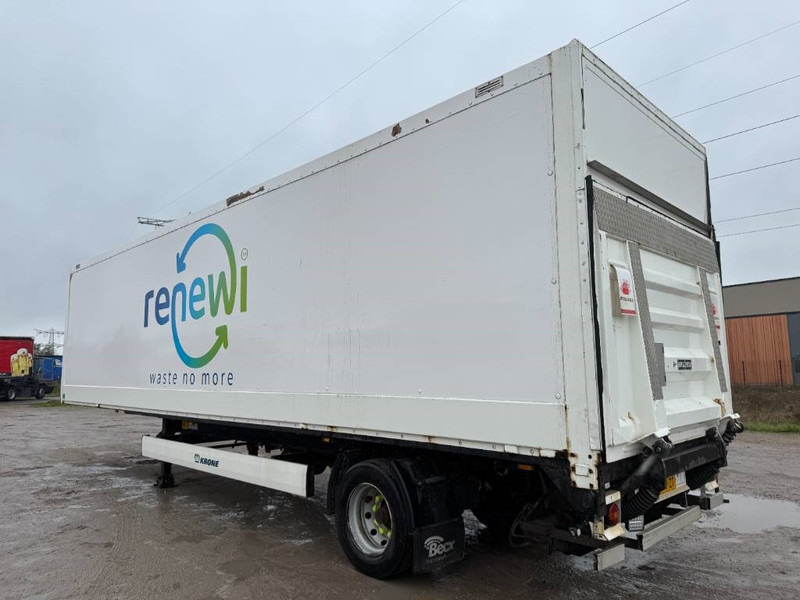 Krone SEK 10 - Tailgate / Forced Steering - Puspiekabe slēgtā virsbūve: foto 2 Krone SEK 10 - Tailgate / Forced Steering - Puspiekabe slēgtā virsbūve: foto 2