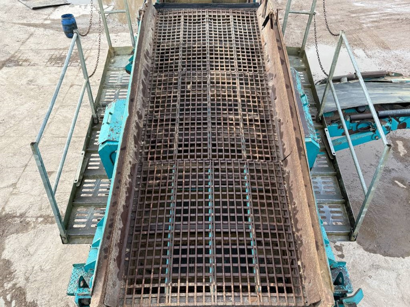 Sijātājs Powerscreen Warrior 1400 - Caterpillar Engine / 3 Conveyors: foto 20 Sijātājs Powerscreen Warrior 1400 - Caterpillar Engine / 3 Conveyors: foto 20