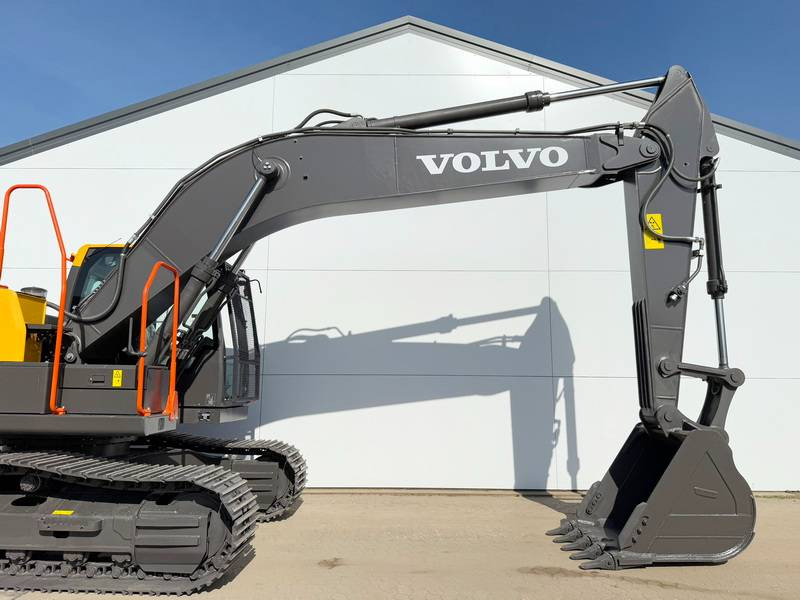 Jaunā Kāpurķēžu ekskavators Volvo EC220D - NEW / UNUSED / 2025 Model: foto 11