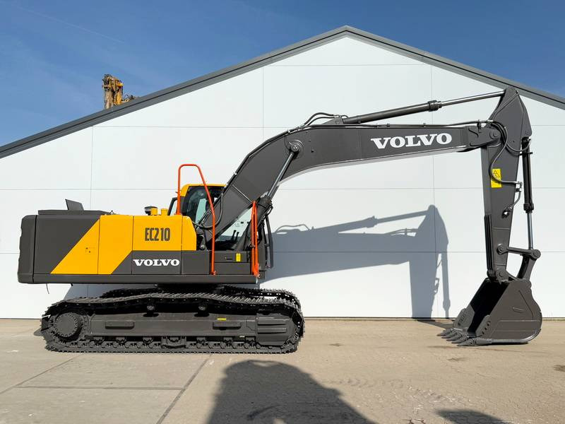 Jaunā Kāpurķēžu ekskavators Volvo EC220D - NEW / UNUSED / 2025 Model: foto 6
