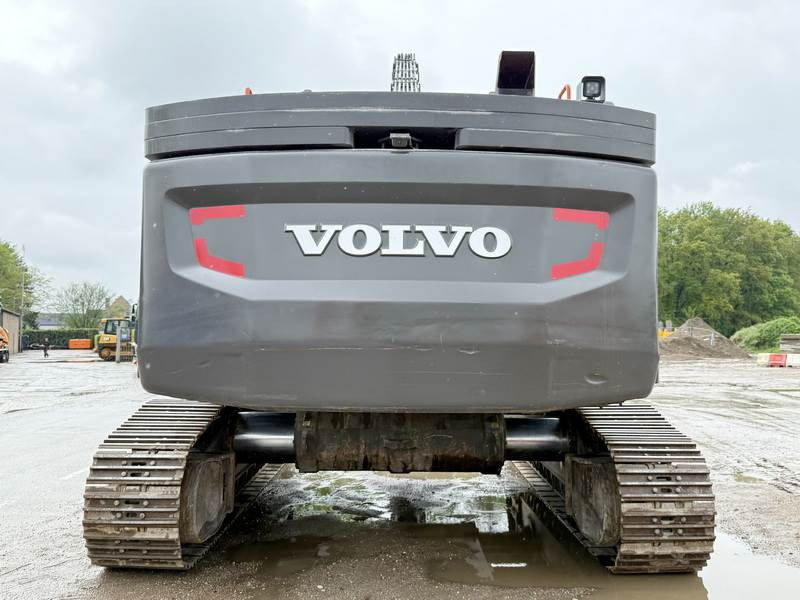 Volvo EC380EHR - Kāpurķēžu ekskavators: foto 3 Volvo EC380EHR - Kāpurķēžu ekskavators: foto 3