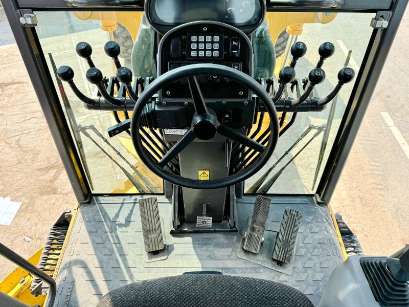 Greiders Volvo G970 - 3 Tine Ripper / EPA Certified: foto 7