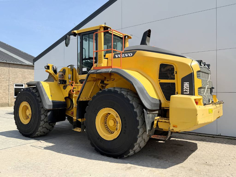 Volvo L220H - Bucket Included / 3rd Function - Riteņu iekrāvējs: foto 3 Volvo L220H - Bucket Included / 3rd Function - Riteņu iekrāvējs: foto 3