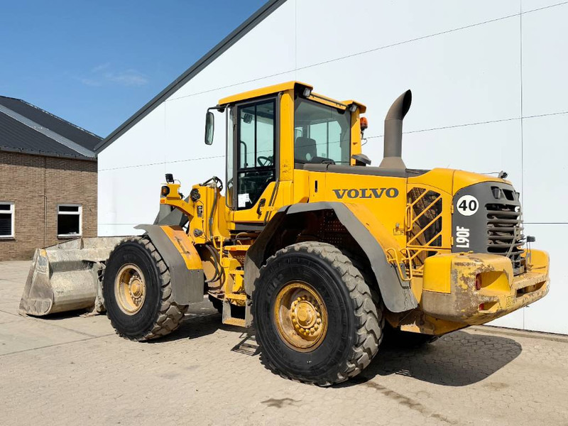 Volvo L90F - German Machine / 3rd Function / Auto Lube - Riteņu iekrāvējs: foto 3 Volvo L90F - German Machine / 3rd Function / Auto Lube - Riteņu iekrāvējs: foto 3
