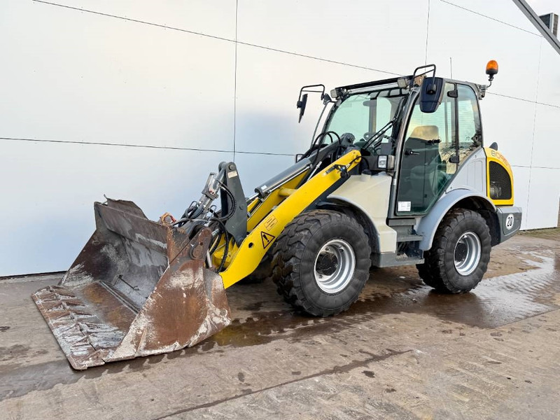 WACKER NEUSON Kramer 8095 4 Wheel Steering / Bucket + Forks - Riteņu iekrāvējs: foto 5 WACKER NEUSON Kramer 8095 4 Wheel Steering / Bucket + Forks - Riteņu iekrāvējs: foto 5