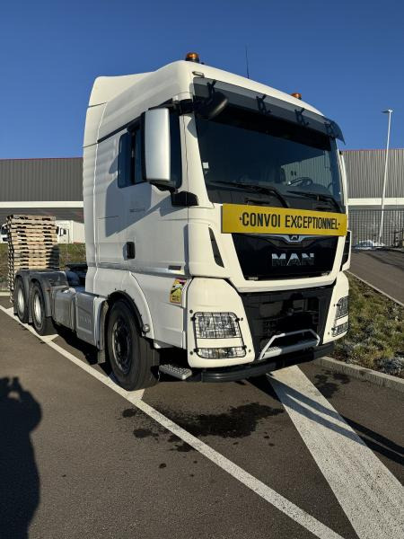 MAN TGX 33.640 - Vilcējs: foto 3 MAN TGX 33.640 - Vilcējs: foto 3
