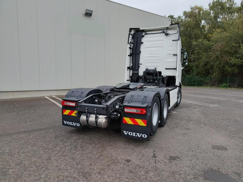 Volvo FH 500 - Vilcējs: foto 4 Volvo FH 500 - Vilcējs: foto 4