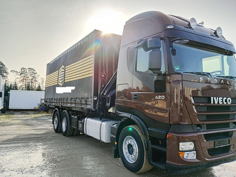 Iveco AS260S42Y/FS CM - Kravas automašīna ar tentu, Kravas auto ar manipulatoru: foto 3 Iveco AS260S42Y/FS CM - Kravas automašīna ar tentu, Kravas auto ar manipulatoru: foto 3