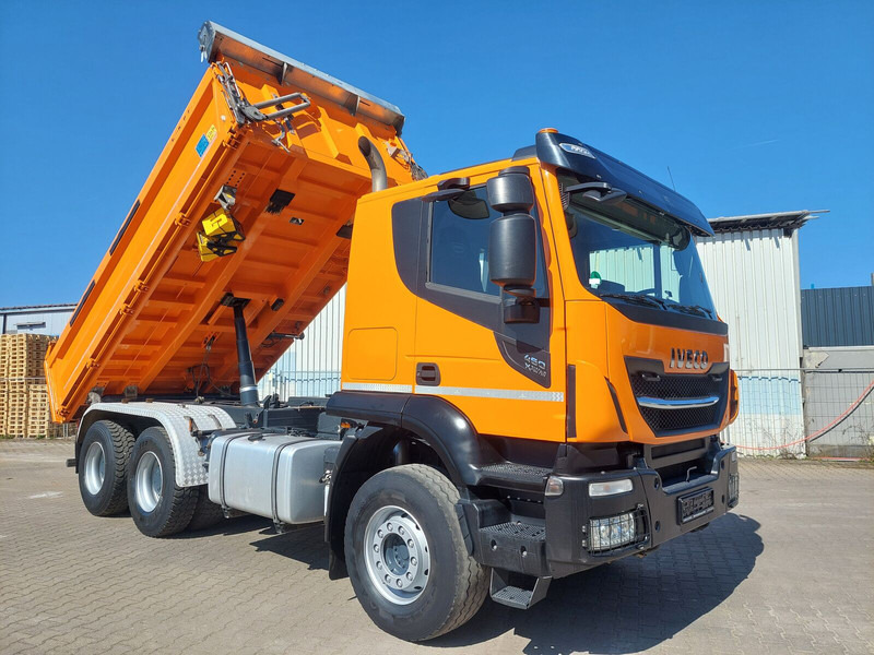 Iveco AT260XZ/HR - Kravas automašīna pašizgāzējs: foto 4 Iveco AT260XZ/HR - Kravas automašīna pašizgāzējs: foto 4