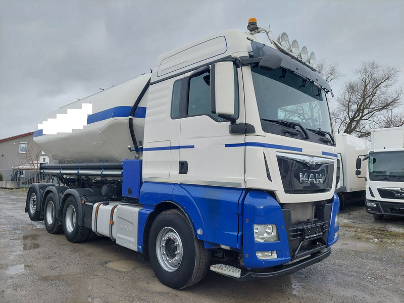 MAN TGX 35.440 Silo Euro 6 8x4 Lift+Lenk Klima (5) - Kravas automašīna: foto 2 MAN TGX 35.440 Silo Euro 6 8x4 Lift+Lenk Klima (5) - Kravas automašīna: foto 2