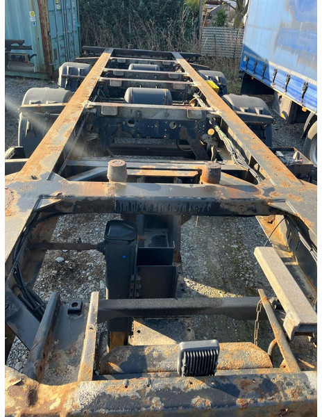 Krone Fahrgestell BDF ZZ 18XF0 DC07CLNF - Piekabe šasija: foto 4 Krone Fahrgestell BDF ZZ 18XF0 DC07CLNF - Piekabe šasija: foto 4