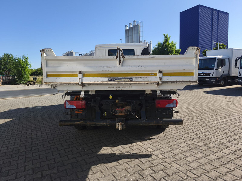 Kravas automašīna pašizgāzējs MAN TGL 8.180: foto 16