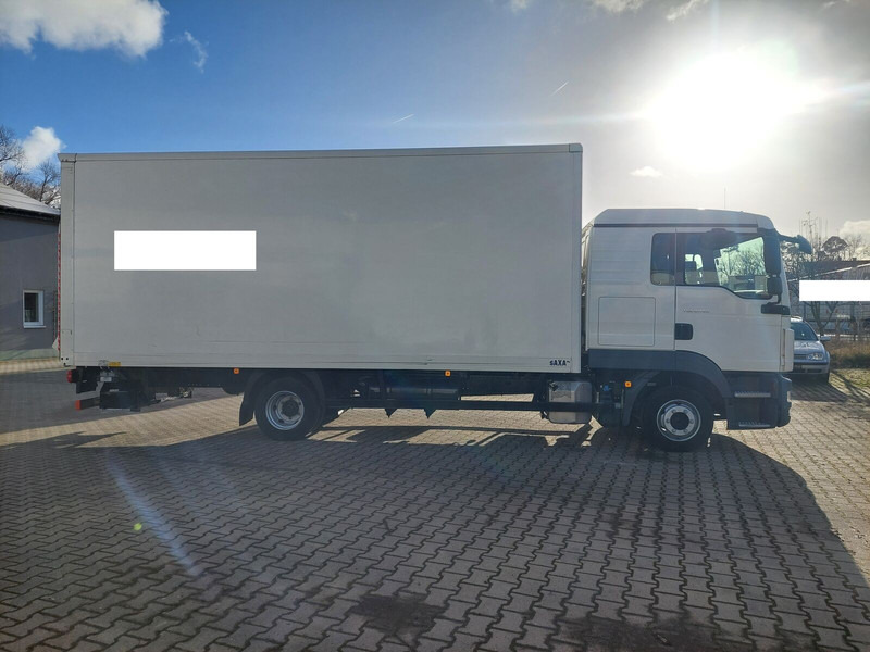 MAN TGL 8.190 L gFH Koffer LBW AHK (25) TÜV NEU - Kravas automašīna ar slēgto virsbūvi: foto 4 MAN TGL 8.190 L gFH Koffer LBW AHK (25) TÜV NEU - Kravas automašīna ar slēgto virsbūvi: foto 4