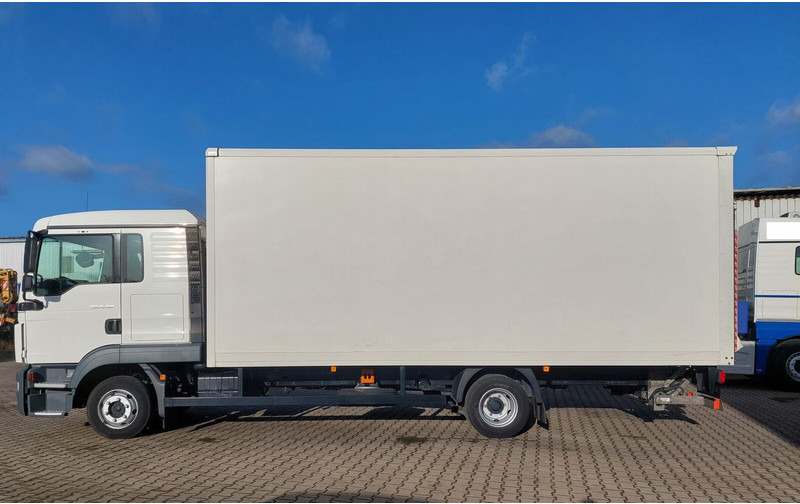 MAN TGL 8.190 L gFH Koffer LBW AHK (25) TÜV NEU - Kravas automašīna ar slēgto virsbūvi: foto 5 MAN TGL 8.190 L gFH Koffer LBW AHK (25) TÜV NEU - Kravas automašīna ar slēgto virsbūvi: foto 5