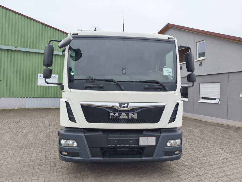 MAN TGL 8.190 TÜV NEU - Kravas automašīna ar slēgto virsbūvi: foto 3 MAN TGL 8.190 TÜV NEU - Kravas automašīna ar slēgto virsbūvi: foto 3