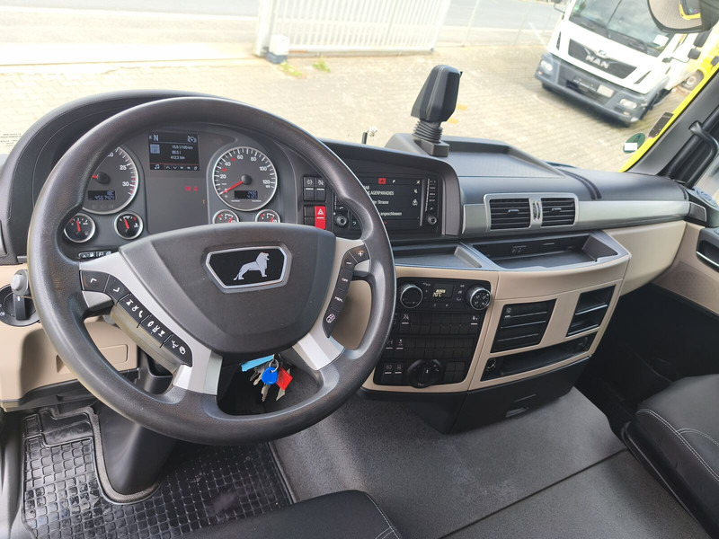 Kravas automašīna ar slēgto virsbūvi MAN TGL 8.220 Möbelkoffer Treppe (20): foto 18