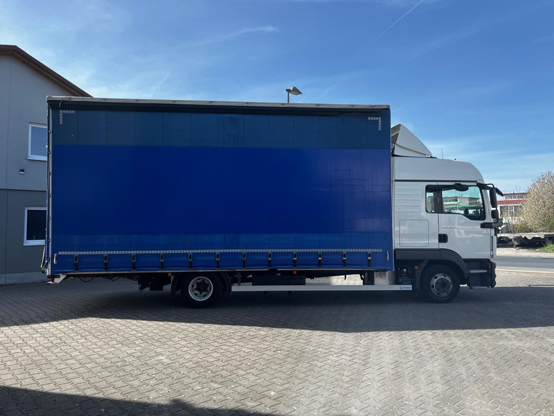 MAN TGL 8.220 - Kravas automašīna ar tentu: foto 3 MAN TGL 8.220 - Kravas automašīna ar tentu: foto 3